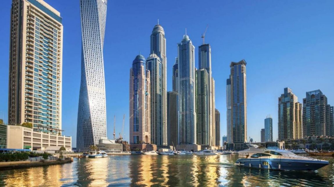 Políticas de Transporte de los Emiratos Árabes